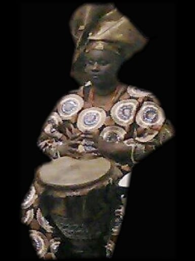 Gallery photo 2 of "Francesca Abbey-Vorleamesi" of "Vèlèkètè Ancestral Percussion"