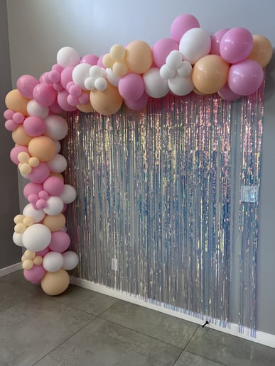 Gallery photo 8 of AZ Balloon Stylist