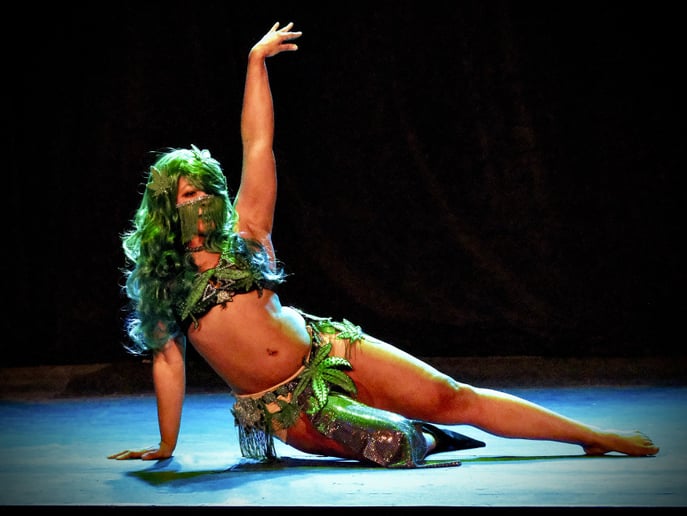 Gallery photo 3 of Azyra Izel Entertainment