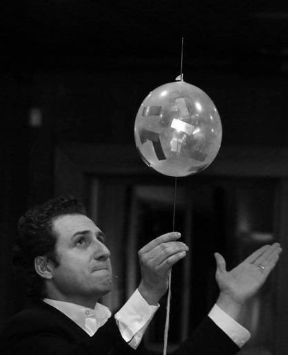 Gallery photo 5 of Matt Roberts: Clean Comedy Magic