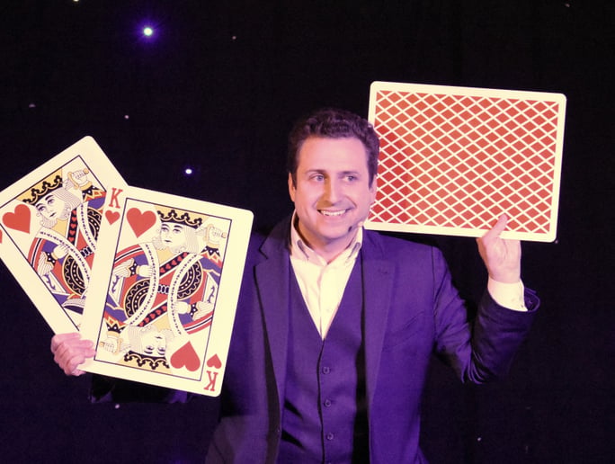 Gallery photo 9 of Matt Roberts: Clean Comedy Magic