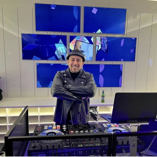 Gallery photo 6 of Dj B-Real