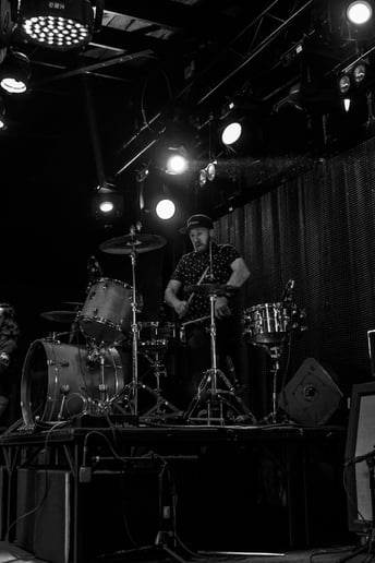 Gallery photo 1 of B The Green Drummer