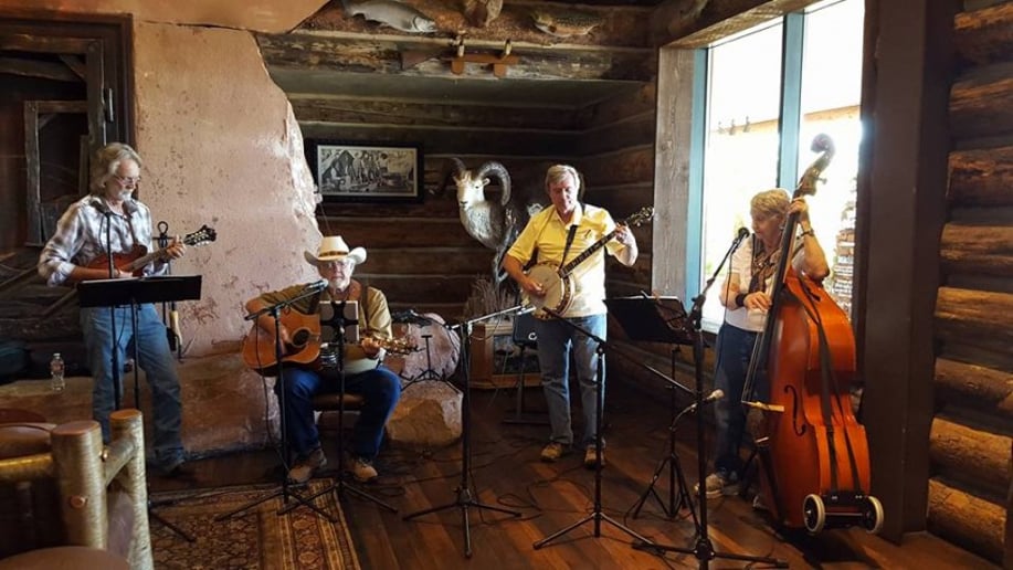 Gallery photo 2 of Lone Mountain Drifters
