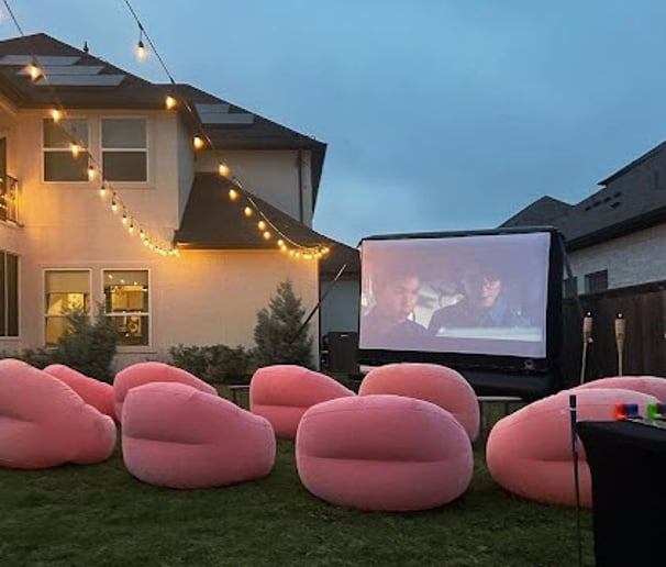 Gallery photo 10 of Backyard Movie Night Rentals