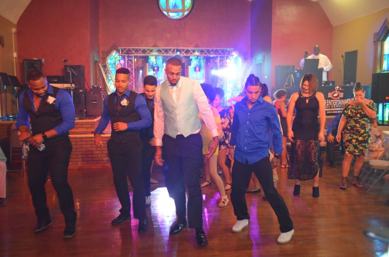 Gallery photo 4 of Bad Entertainment DJ Service