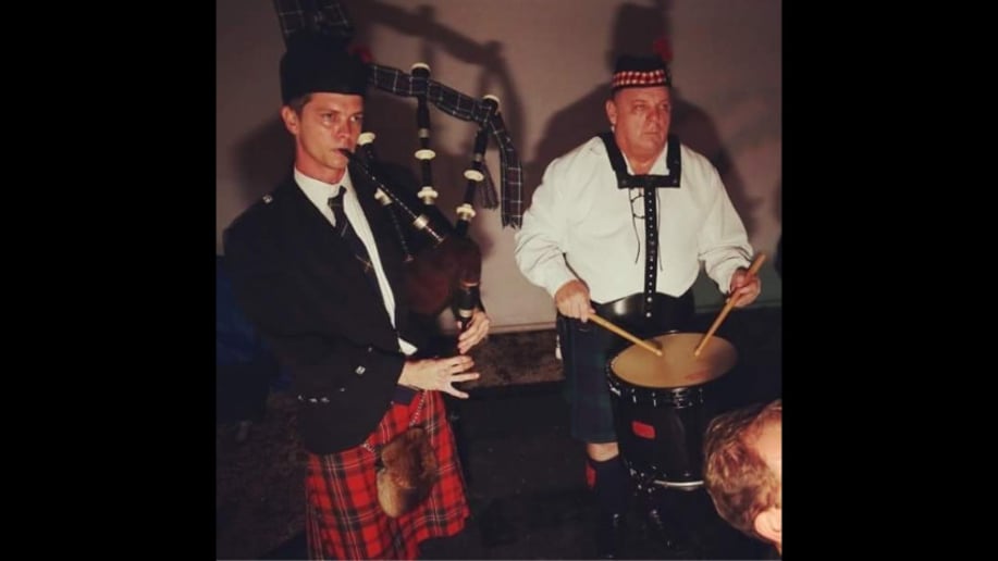 Gallery photo 5 of BagpipeMiami
