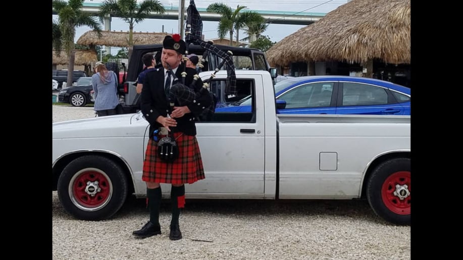 Gallery photo 7 of BagpipeMiami