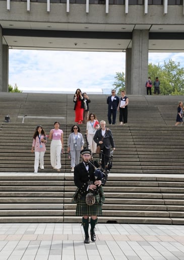 Gallery photo 2 of Seòsamh Williamson Bagpiper