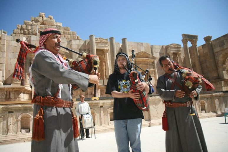 Gallery photo 9 of Bagpiper Joshua Agee