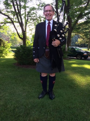 Gallery photo 1 of Bob Flynn - Bagpiper