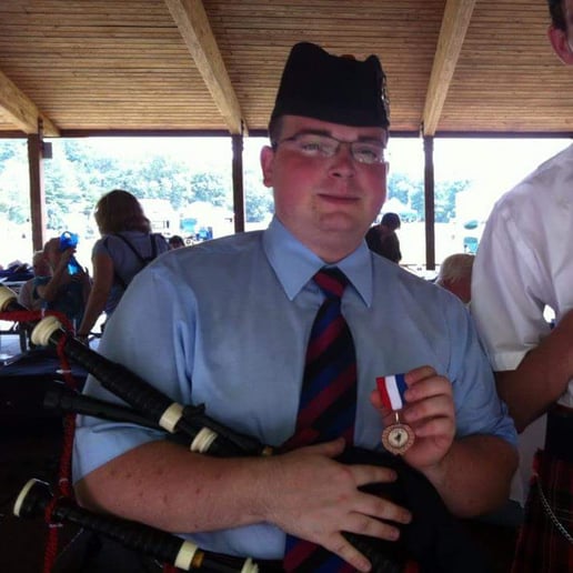 Gallery photo 2 of Worcester Bagpiper