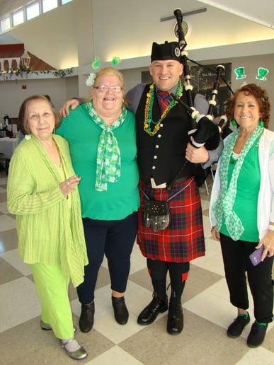 Gallery photo 3 of Bagpipes & Highland Dance