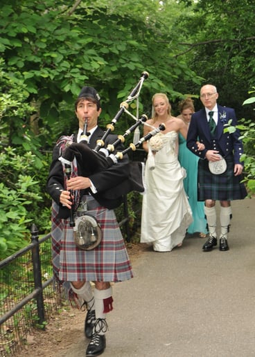 Gallery photo 4 of Bagpipes & Celtic Music