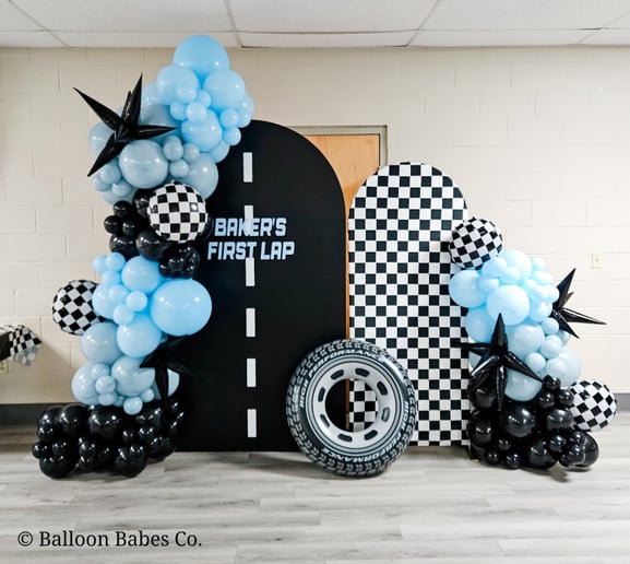 Gallery photo 2 of Balloon Babes Co