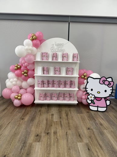 Gallery photo 9 of Balloon Boutique Rentals