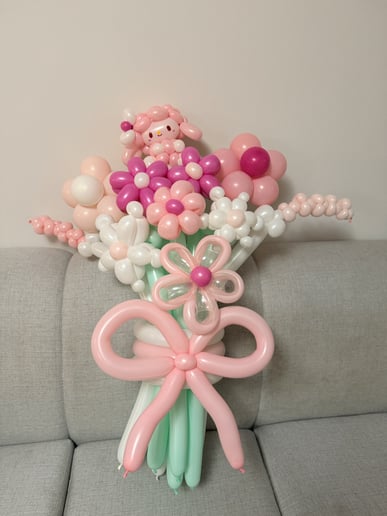 Gallery photo 3 of Balloon Florist by Polly