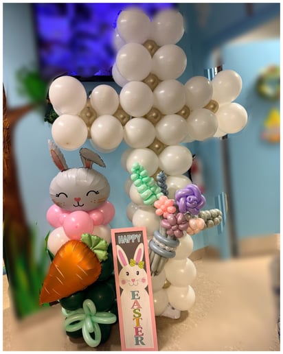 Gallery photo 4 of Balloon Florist by Polly