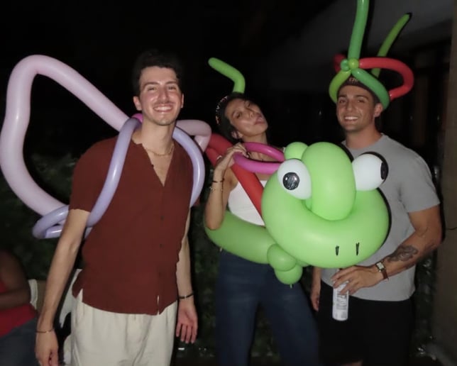 Gallery photo 15 of Balloon Hysteria NYC | R David’s Comedy-Magic