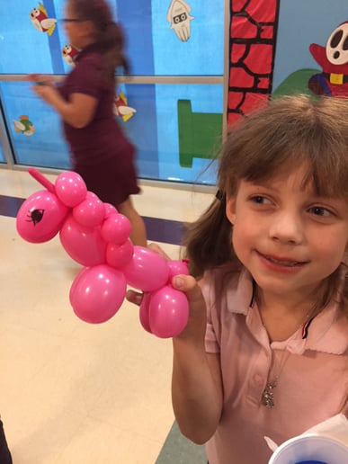 Gallery photo 11 of Richard's Balloons, Magicians, Yard Art and More!