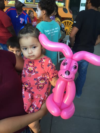 Gallery photo 14 of Richard's Balloons, Magicians, Yard Art and More!
