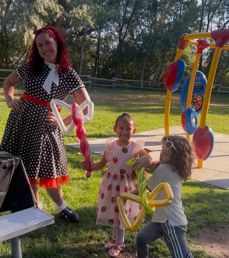 Gallery photo 7 of Buie's Balloon Twisting