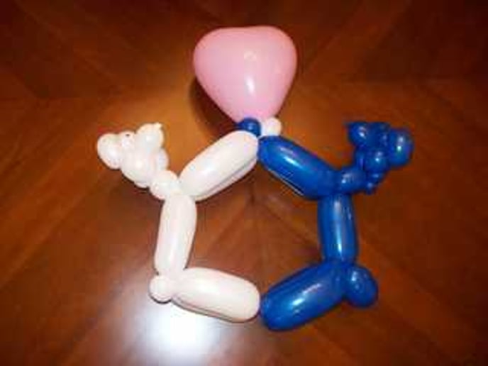 Gallery photo 7 of Balloon Twisting and Face Painting
