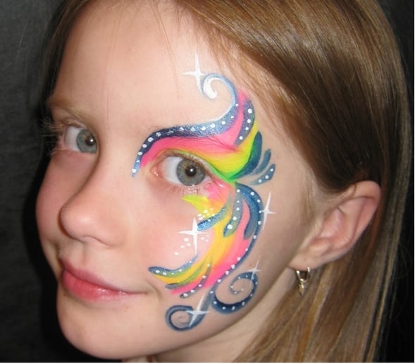 Gallery photo 21 of Balloon Twisting and Face Painting