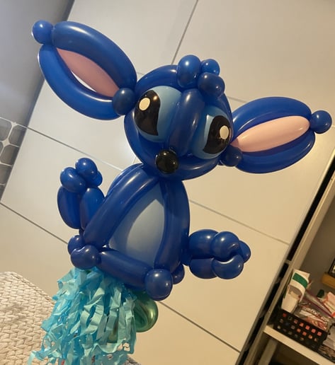 Gallery photo 5 of Jojo Espinosa, Balloon Twisting Artist