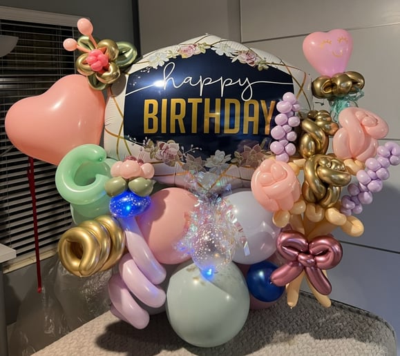 Gallery photo 7 of Jojo Espinosa, Balloon Twisting Artist