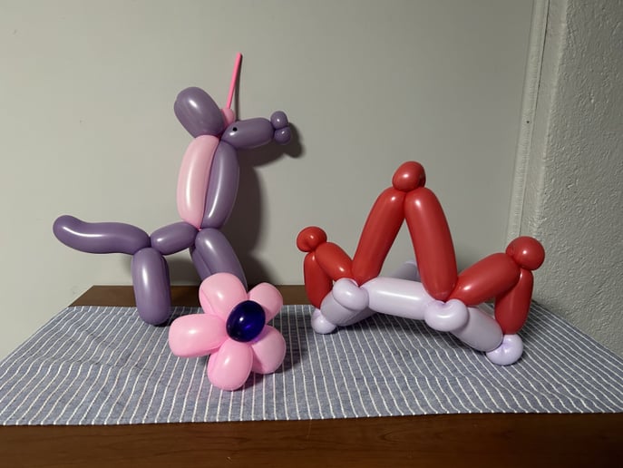 Gallery photo 1 of Balloon Twisting Daddy