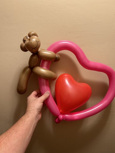 Gallery photo 17 of Balloon Twisting Daddy