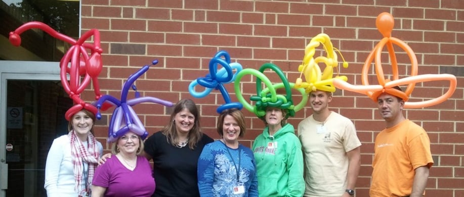 Gallery photo 4 of Balloon Twisting with Kimberly and Earl Long