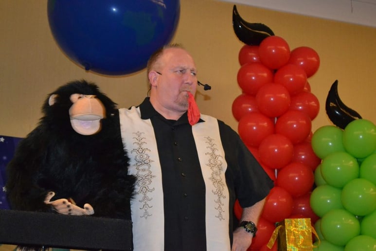 Gallery photo 10 of Balloon Twisting with Kimberly and Earl Long