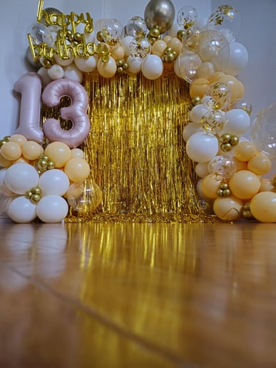 Gallery photo 8 of Balloonistic Events