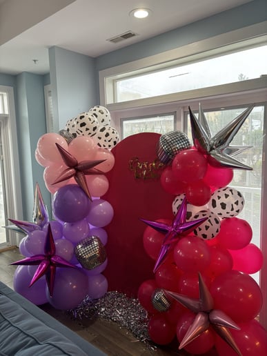Gallery photo 4 of Balloons by Lenny