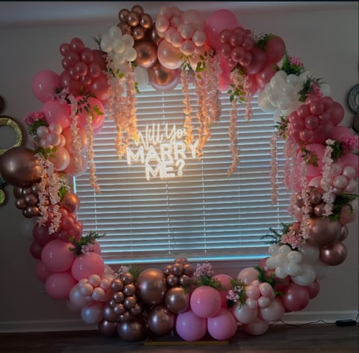Gallery photo 9 of Balloons by Lynnie