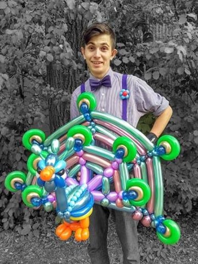 Gallery photo 6 of Twisty the Balloon Dude