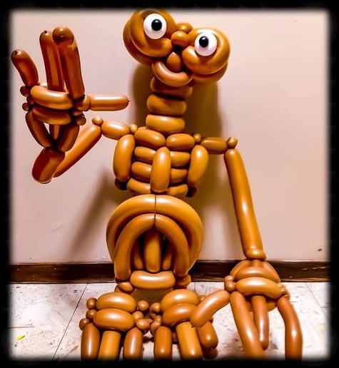 Gallery photo 5 of Twisty the Balloon Dude