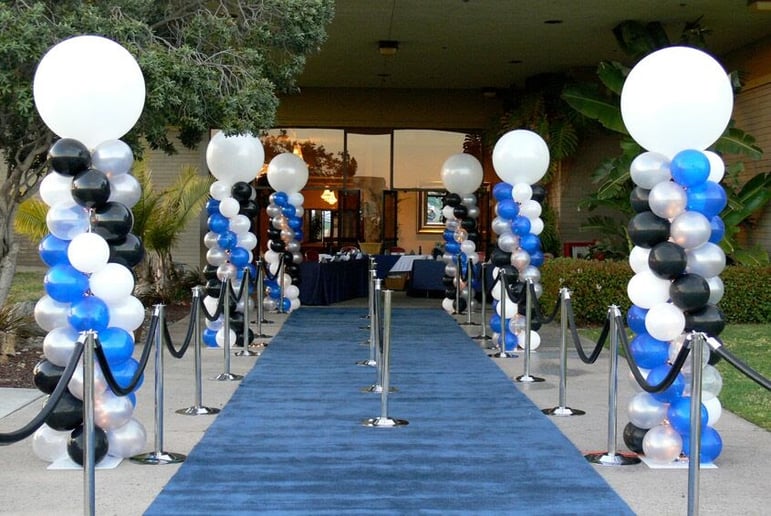 Gallery photo 6 of Balloonzilla
