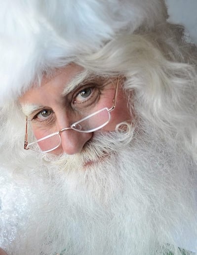 Gallery photo 2 of Bama and Kay Kringle Claus