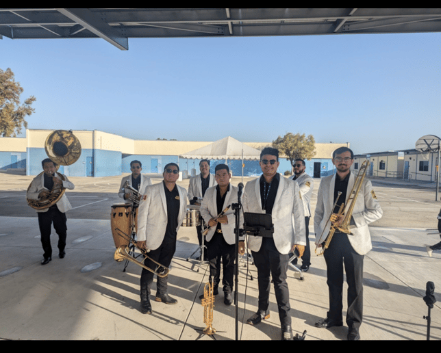Gallery photo 9 of Banda Primera Generacion