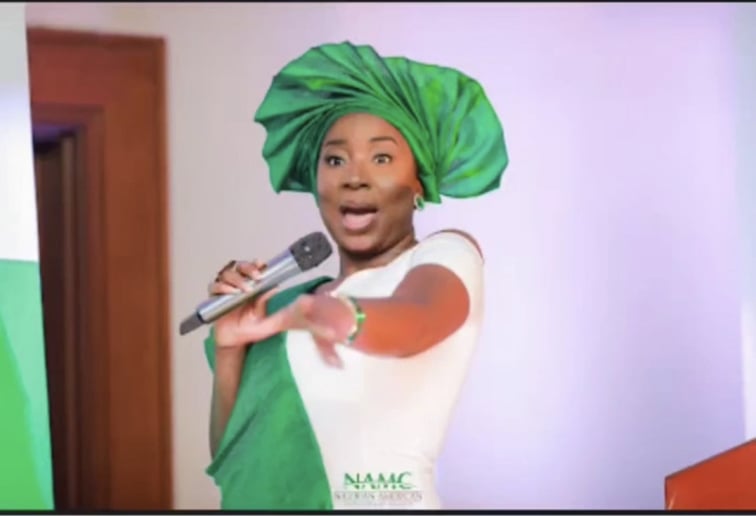 Gallery photo 2 of Banke: Host, Comedian, Connector