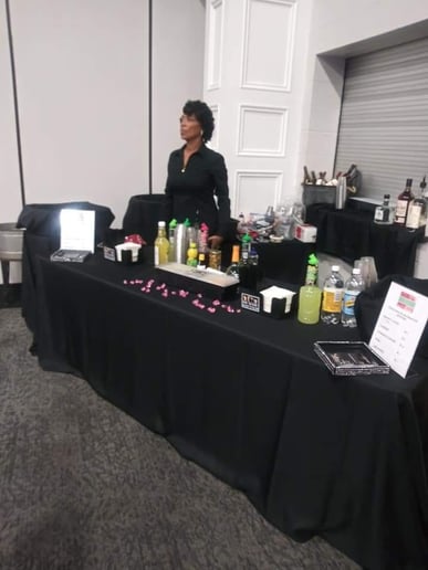 Gallery photo 5 of Bar-tu-Rae'