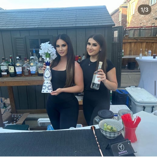 Gallery photo 4 of Bar Girls To