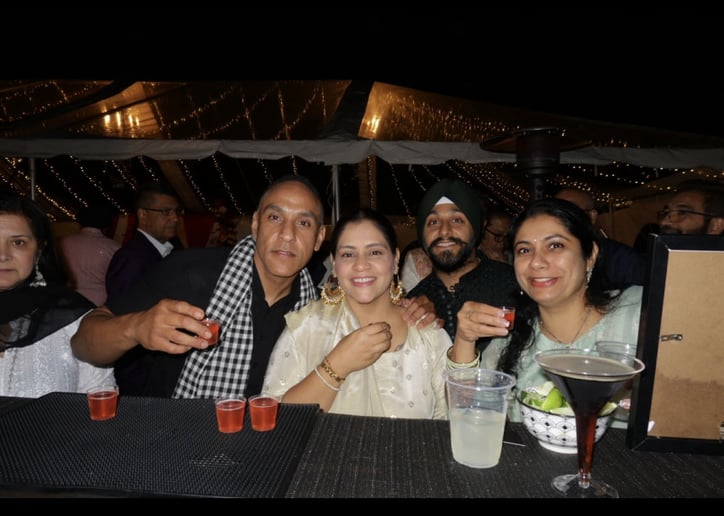Gallery photo 8 of Bar Girls To