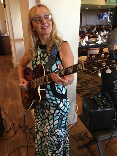 Gallery photo 1 of Barb Cheron - Guitarist