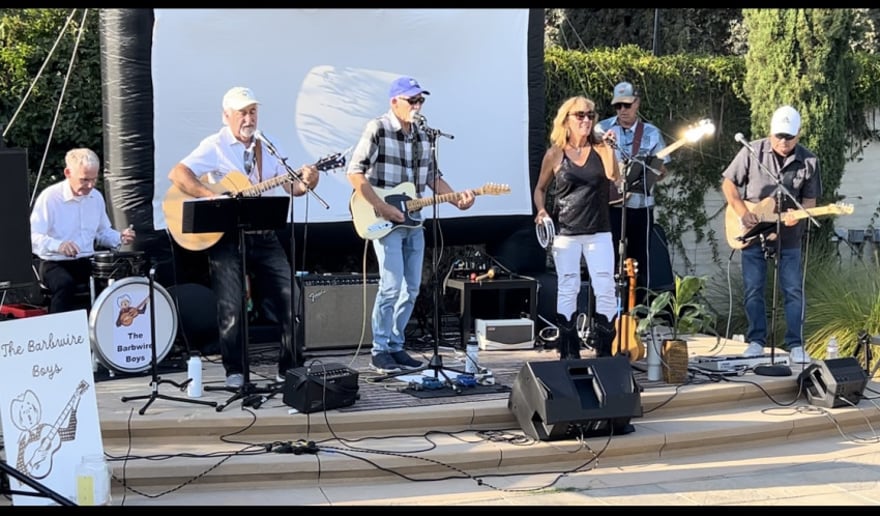 Gallery photo 4 of  Ruby & The Barbwire Boys