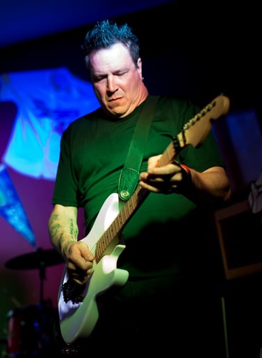 Gallery photo 9 of BarFly