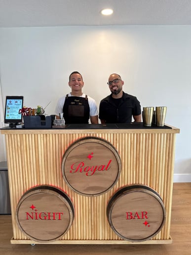 Gallery photo 3 of Bartender and Service Bar